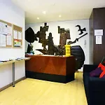 Atzavara Калелья
