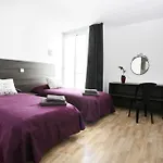 Atzavara *