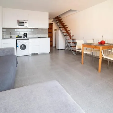 Atzavara Apartment