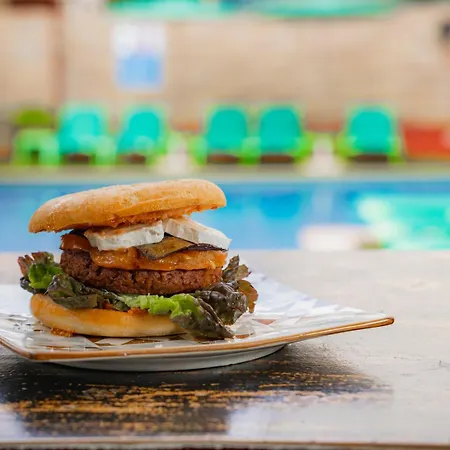 Apartament Atzavara *