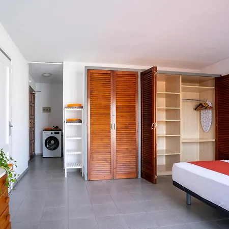 Atzavara Apartment