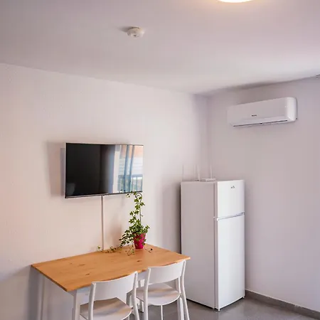 Atzavara Apartment Calella