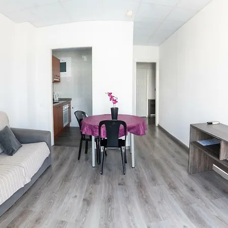 Apartament Atzavara Calella